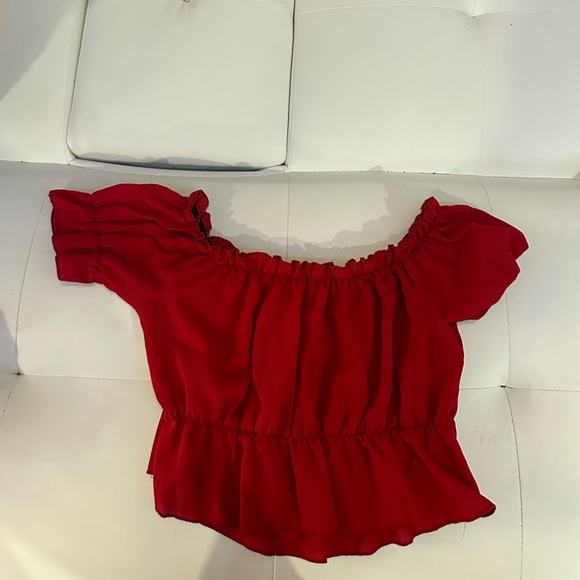 Top - Picture 2 of 3